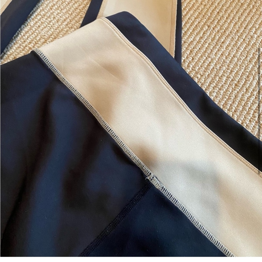 Tan Lines By Sivan Ayla Size M Colorblock Legging - image 4